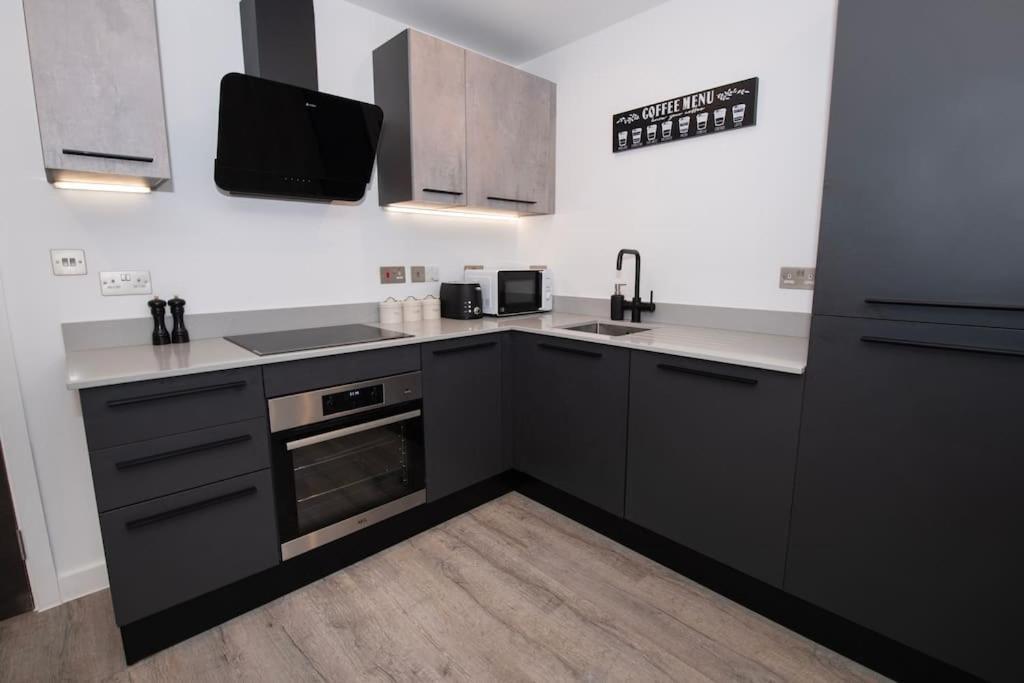 Deluxe 2 Bed York Flat With Gym Sleeps 6 Apartman Kültér fotó